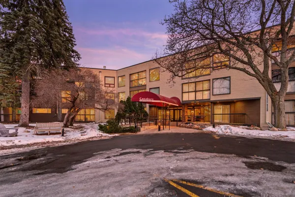 $159,900 | 2485 Canabury Drive, Unit 212, Little Canada, MN 55117