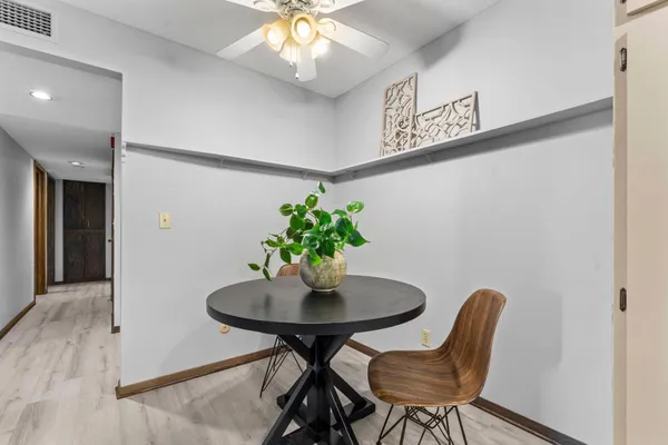 $159,900 | 2485 Canabury Drive, Unit 212, Little Canada, MN 55117