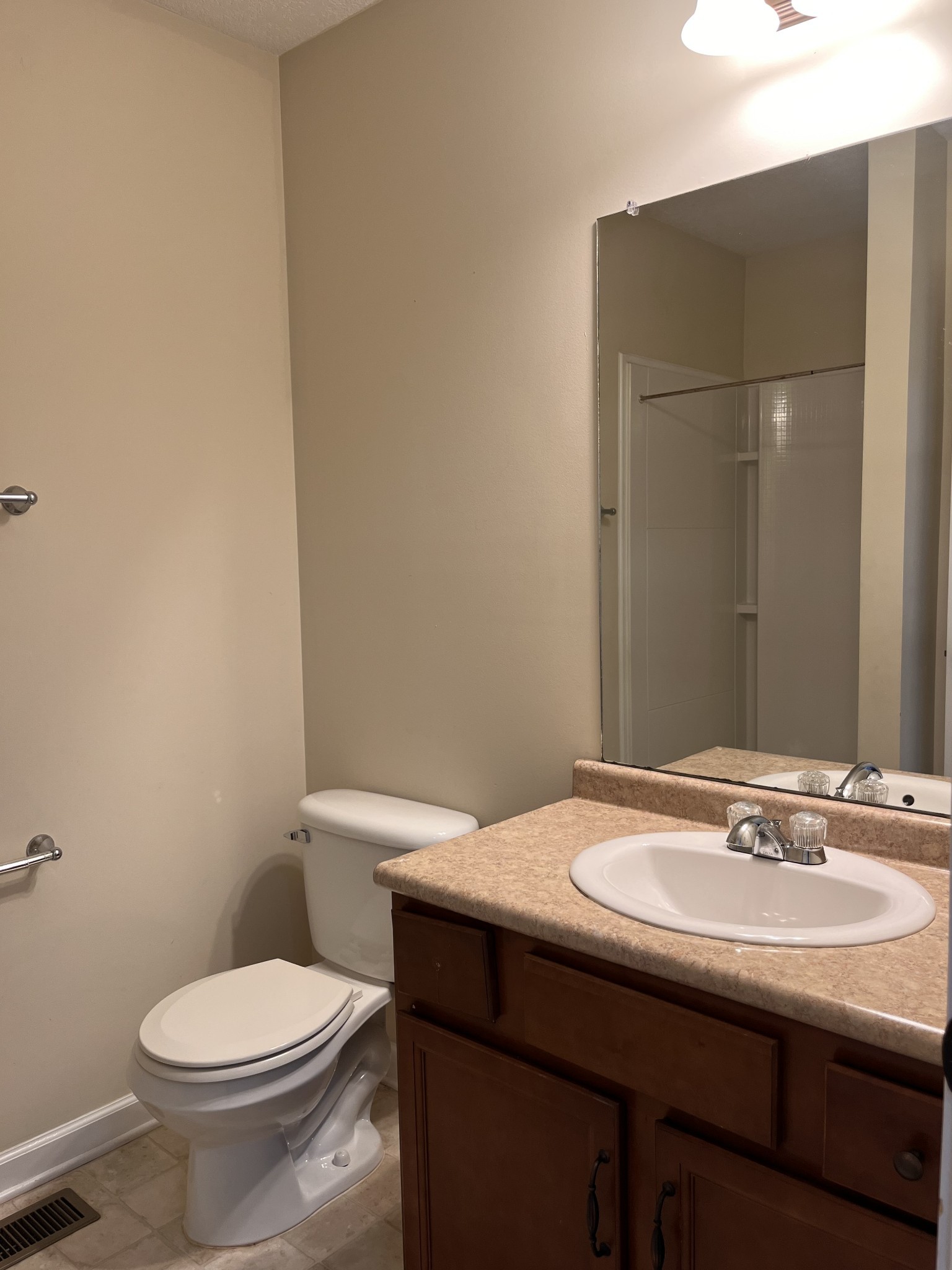770 Needmore Road, Unit 26 Clarksville, TN 37040 - Photo 14 of 19
