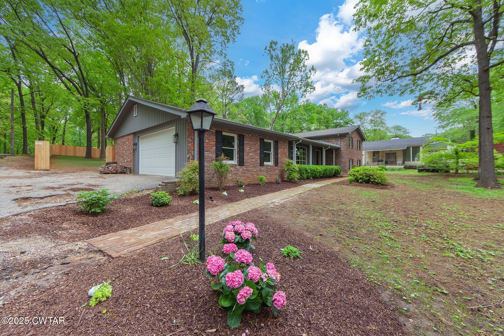 115 Old Humboldt Road Jackson, TN 38305 - Photo 2 of 42 Completed-58
