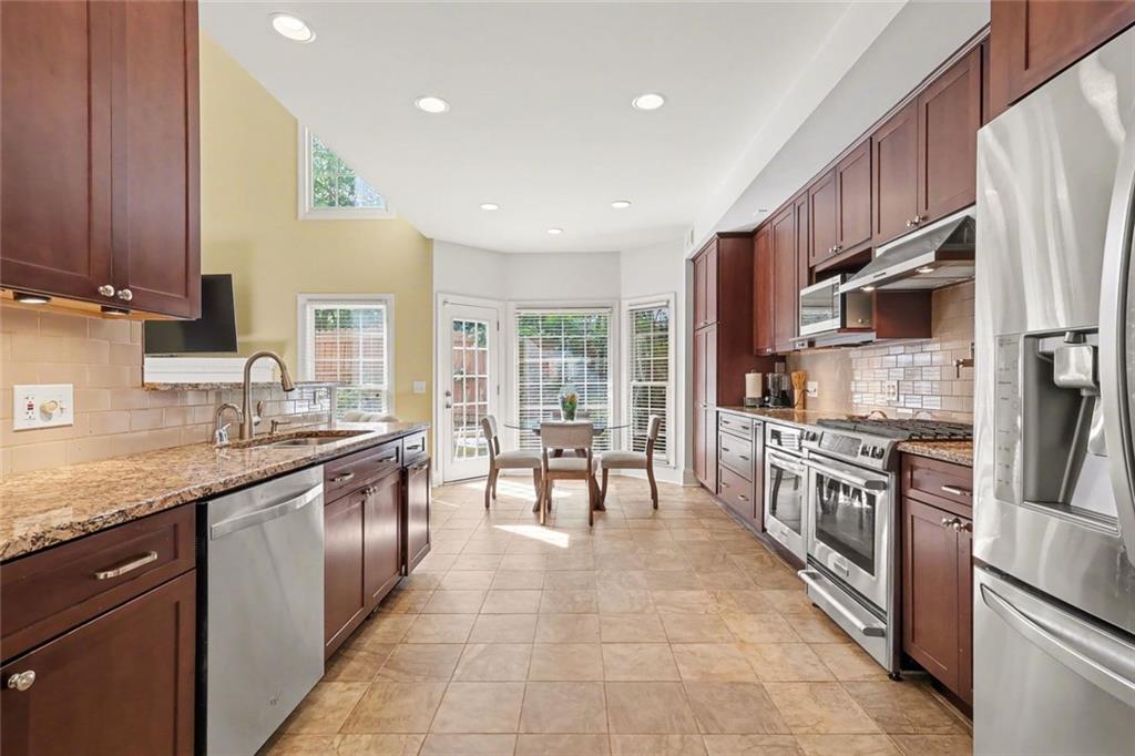 2457 Mill Ridge Trail Atlanta, GA 30345 - Photo 12 of 40