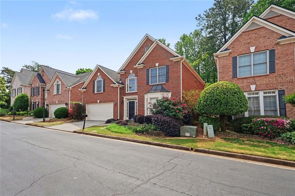 2457 Mill Ridge Trail Atlanta, GA 30345 - Photo 3 of 40