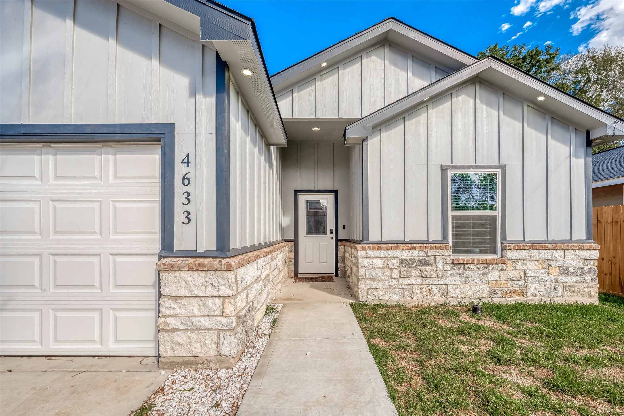 4633 Larkspur Street Houston, TX 77051 - Photo 23 of 48 a front view of a house with a outdoor space