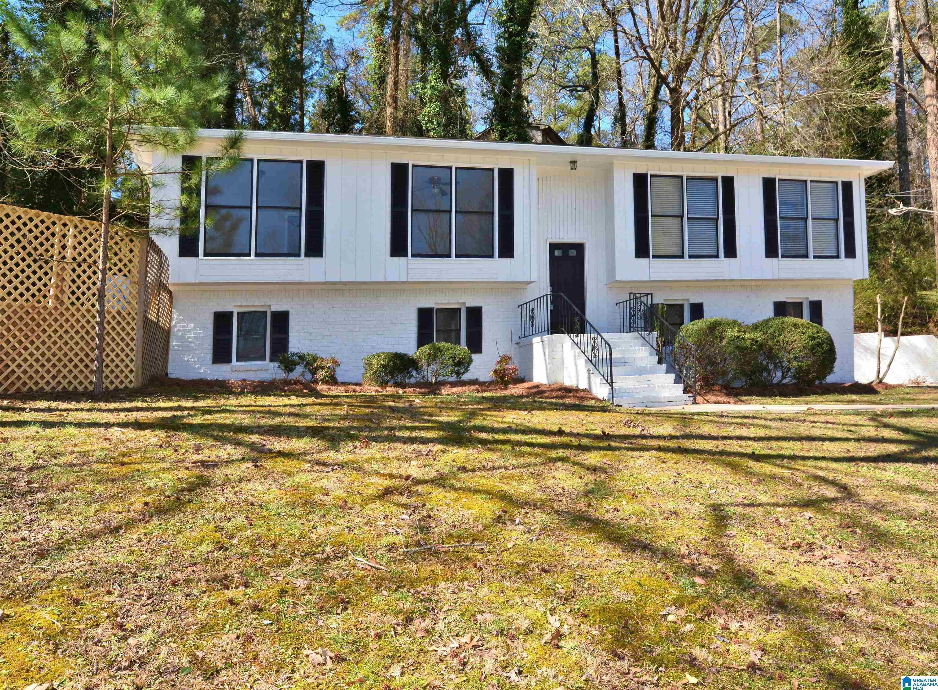 3466 Heather Lane Birmingham, AL 35216 - Photo 1 of 55