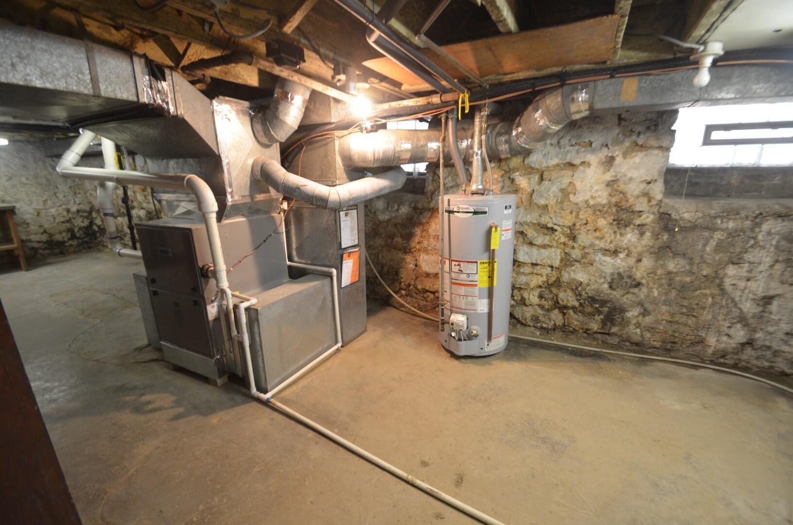 1368 Neil Avenue Columbus, OH 43201 - Photo 31 of 36 New Furnace 2025