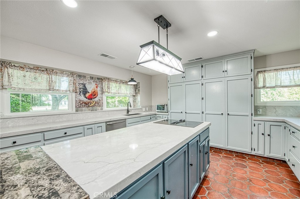 3389 East Olive Avenue Merced, CA 95340 - Photo 5 of 70