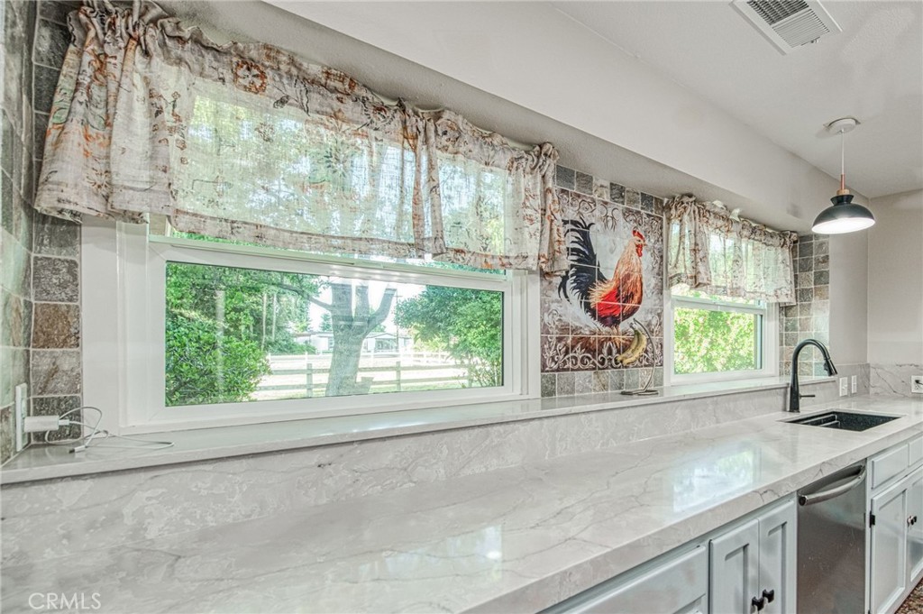 3389 East Olive Avenue Merced, CA 95340 - Photo 8 of 70