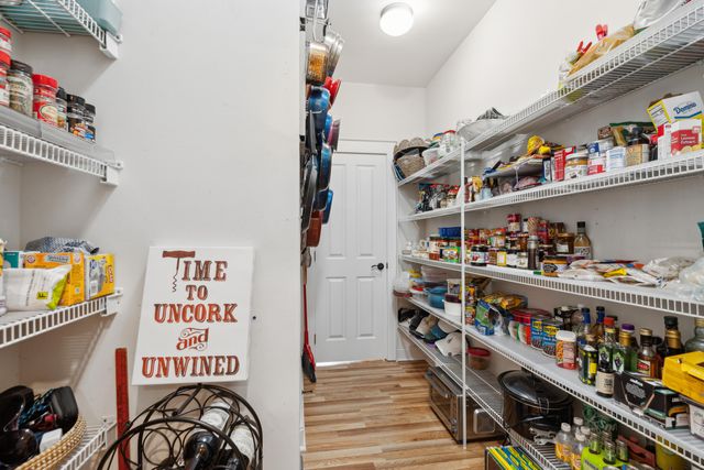 $740,000 | 907 High Nest Lane, Charleston, SC 29412