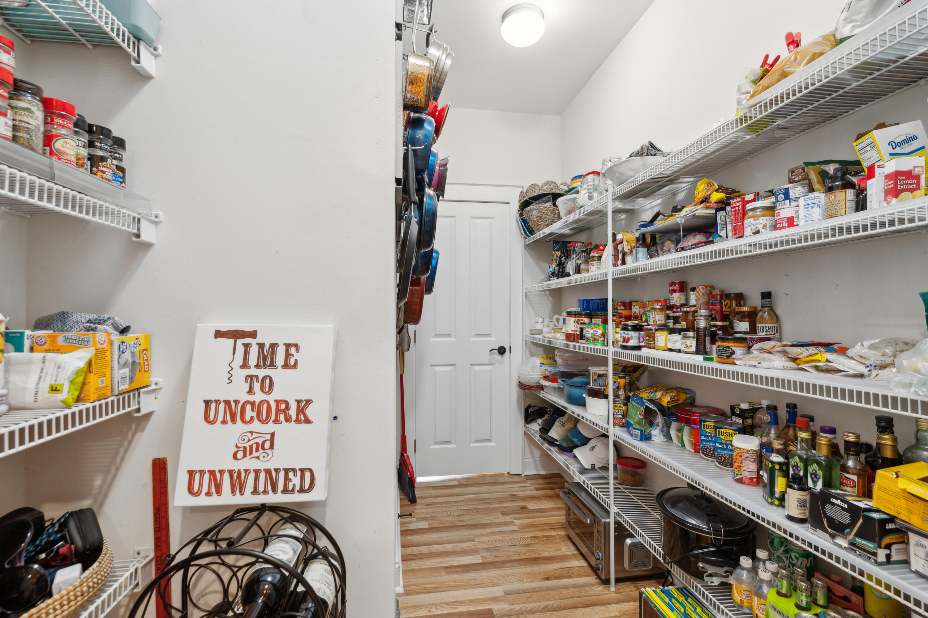 907 High Nest Lane Charleston, SC 29412 - Photo 14 of 56 907HighNestLn-KeenEyeMarketing-022