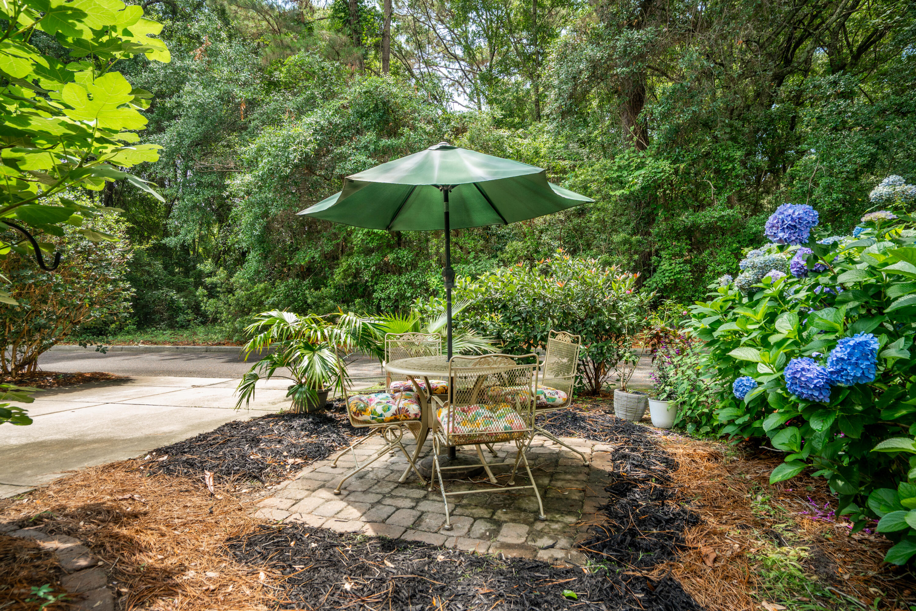 907 High Nest Lane Charleston, SC 29412 - Photo 35 of 56 907HighNestLn-KeenEyeMarketing-048