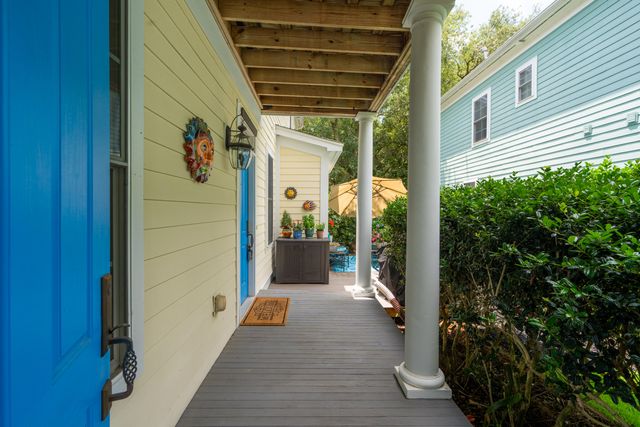 $740,000 | 907 High Nest Lane, Charleston, SC 29412