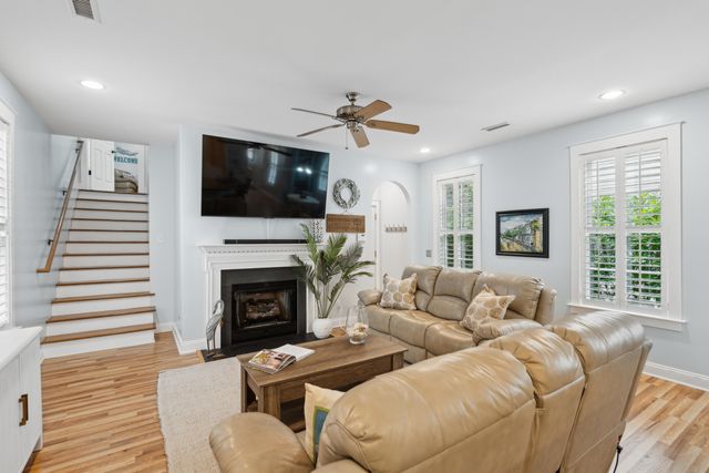 $740,000 | 907 High Nest Lane, Charleston, SC 29412