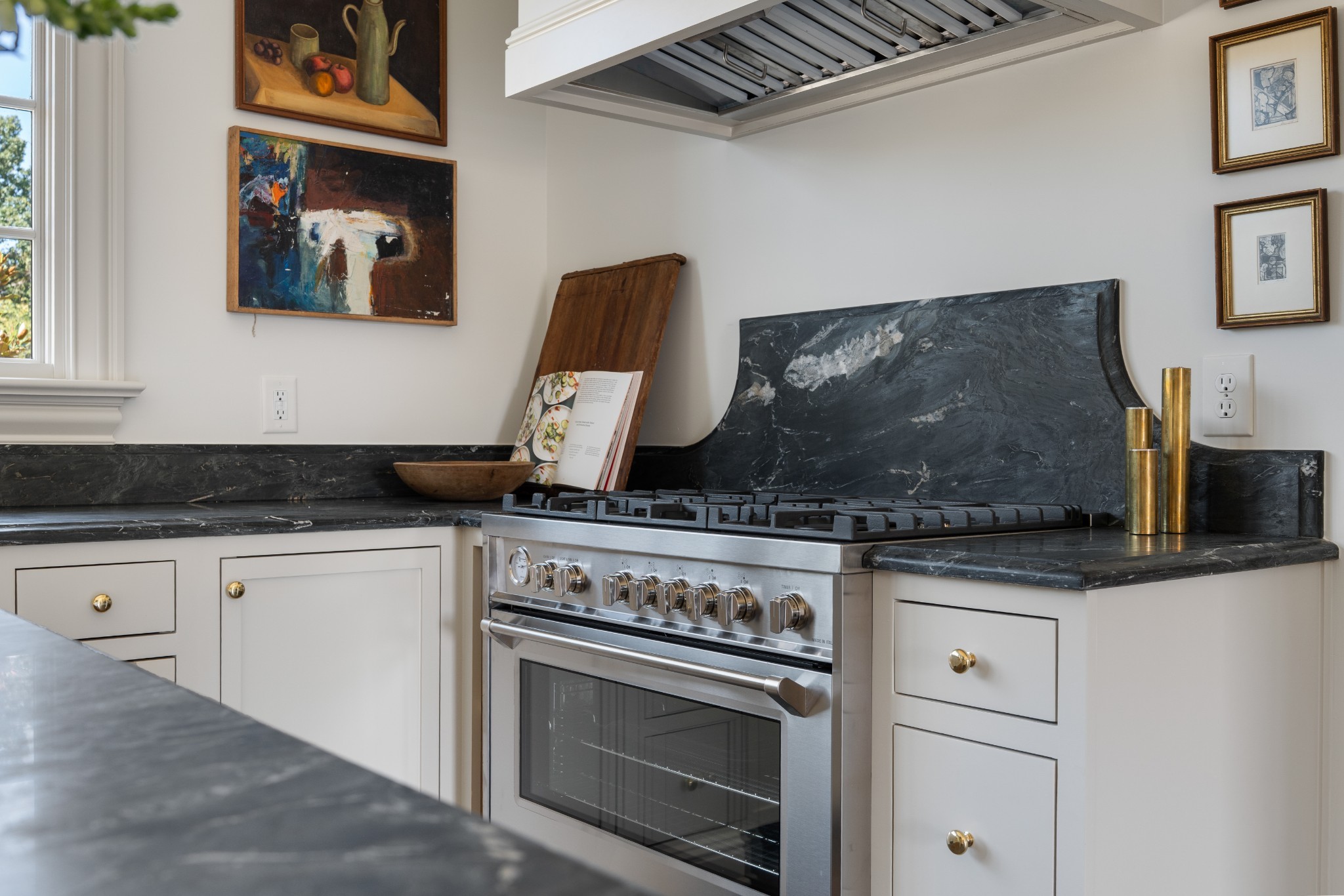 896 Sneed Road West Franklin, TN 37069 - Photo 16 of 55 a kitchen with granite countertop a stove and a sink