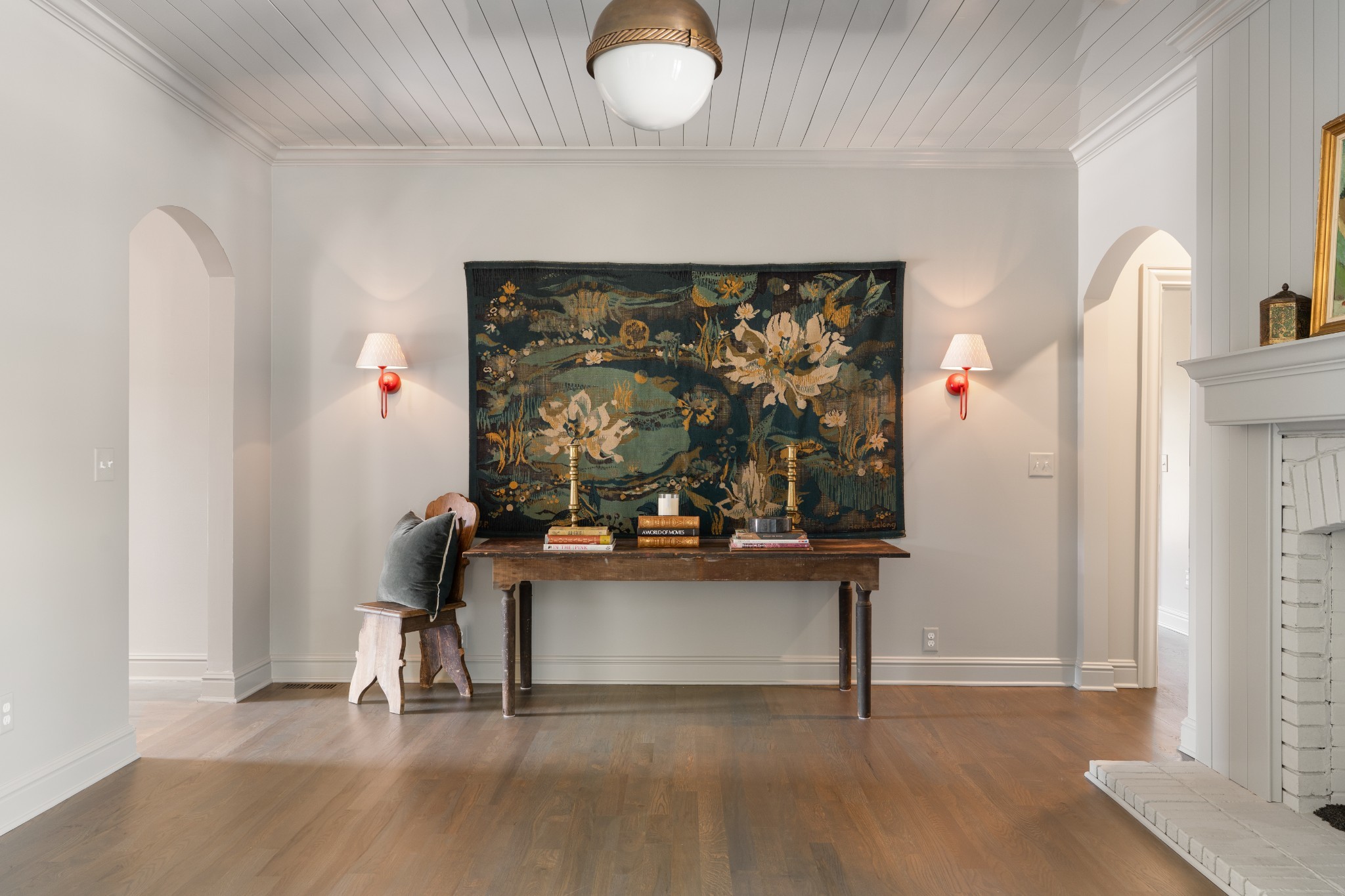 896 Sneed Road West Franklin, TN 37069 - Photo 8 of 55 a living room with furniture and a potted plant