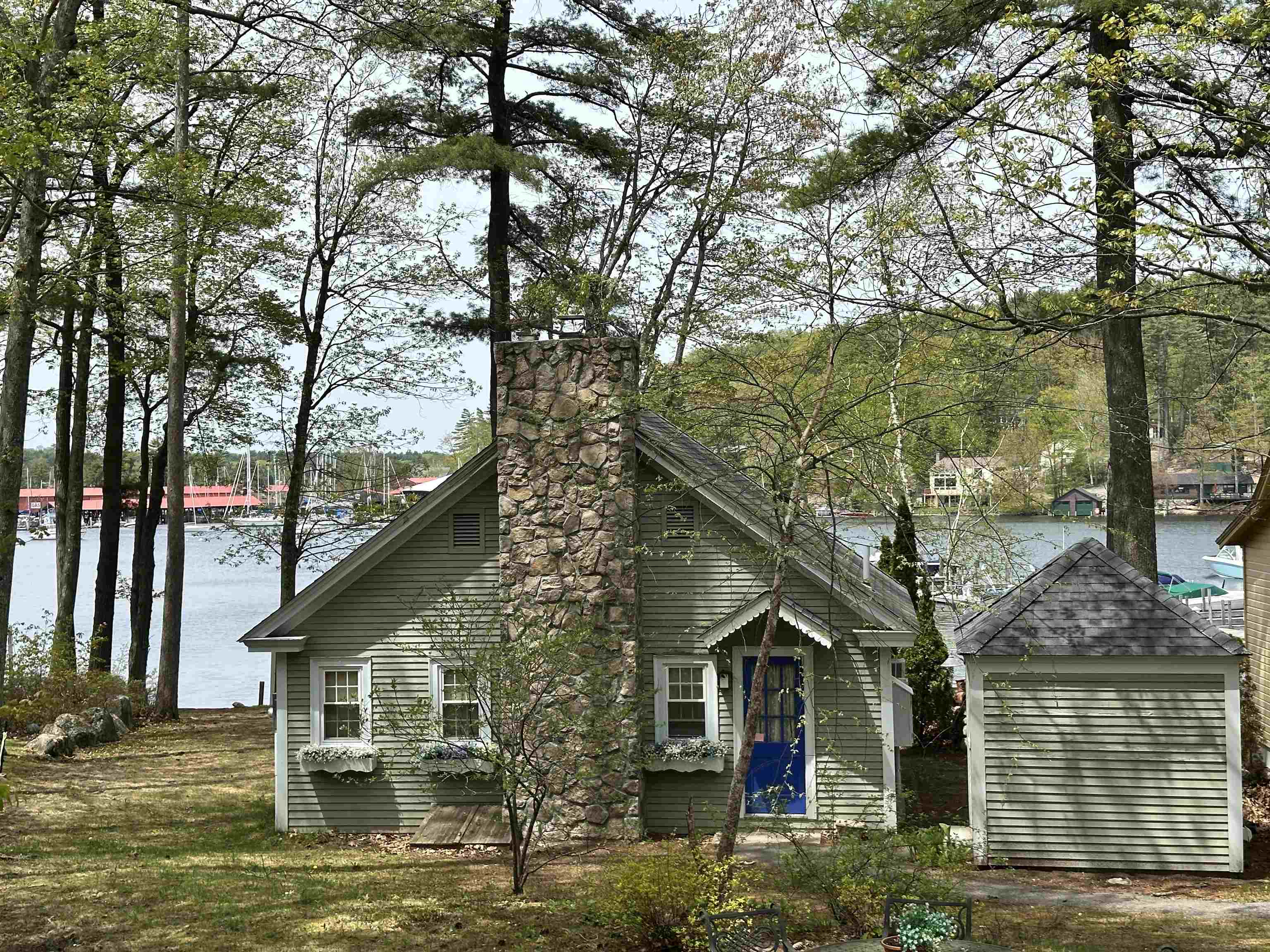 19 Smith Cove Road Gilford, NH 03249 - Photo 2 of 44