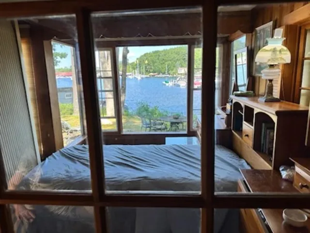 $2,100,000 | 19 Smith Cove Road, Gilford, NH 03249