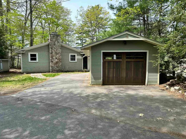 $2,100,000 | 19 Smith Cove Road, Gilford, NH 03249