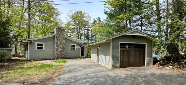 $2,100,000 | 19 Smith Cove Road, Gilford, NH 03249