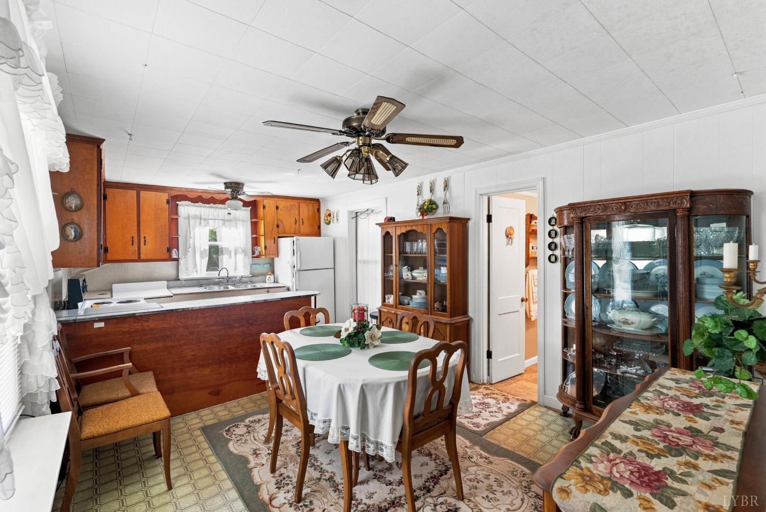1056 Dews Road Hurt, VA 24563 - Photo 11 of 40 Gallery Image 11
