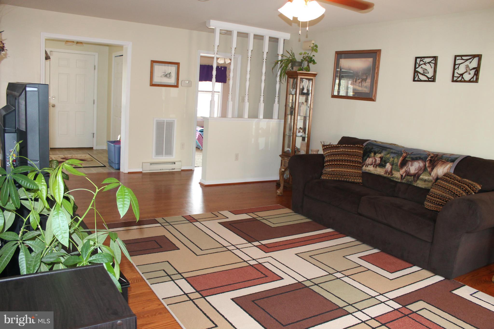 1907 Ebenezer Church Road Gore, VA 22637 - Photo 15 of 30 Family Room