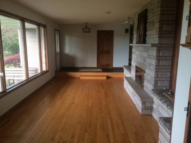 4938 Carmody Road Coloma, MI 49038 - Photo 7 of 29 IMG_5945
