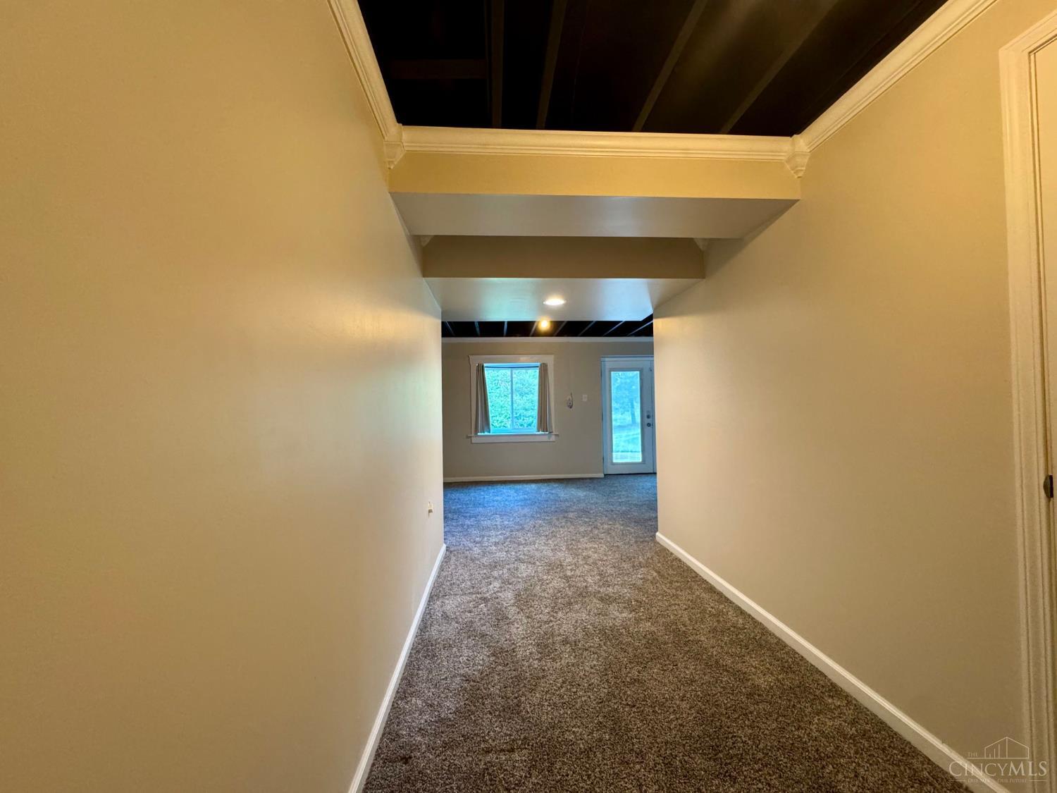 7448 Locust View Lane Cincinnati, OH 45239 - Photo 37 of 44
