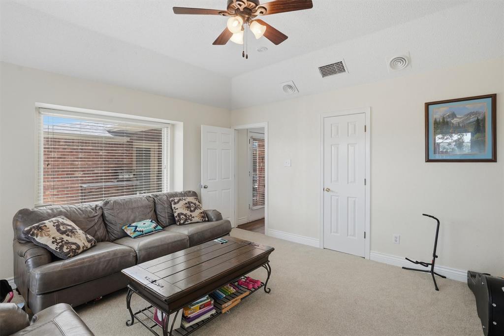 7501 Meadowside Road Fort Worth, TX 76132 - Photo 14 of 35 Gallery Image 14