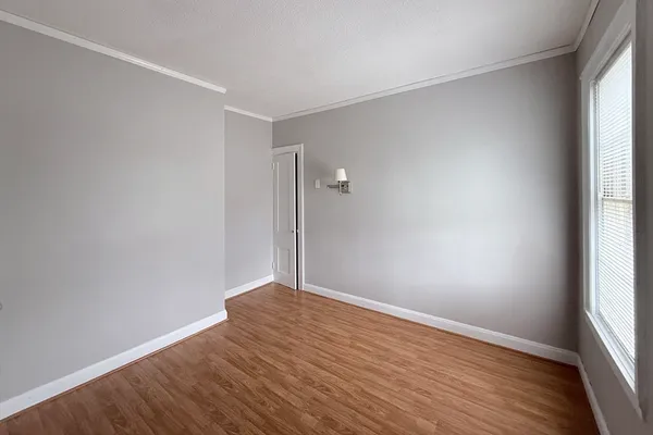 $1,150 | 193 Winter Street, Unit 2R, Fall River, MA 02720