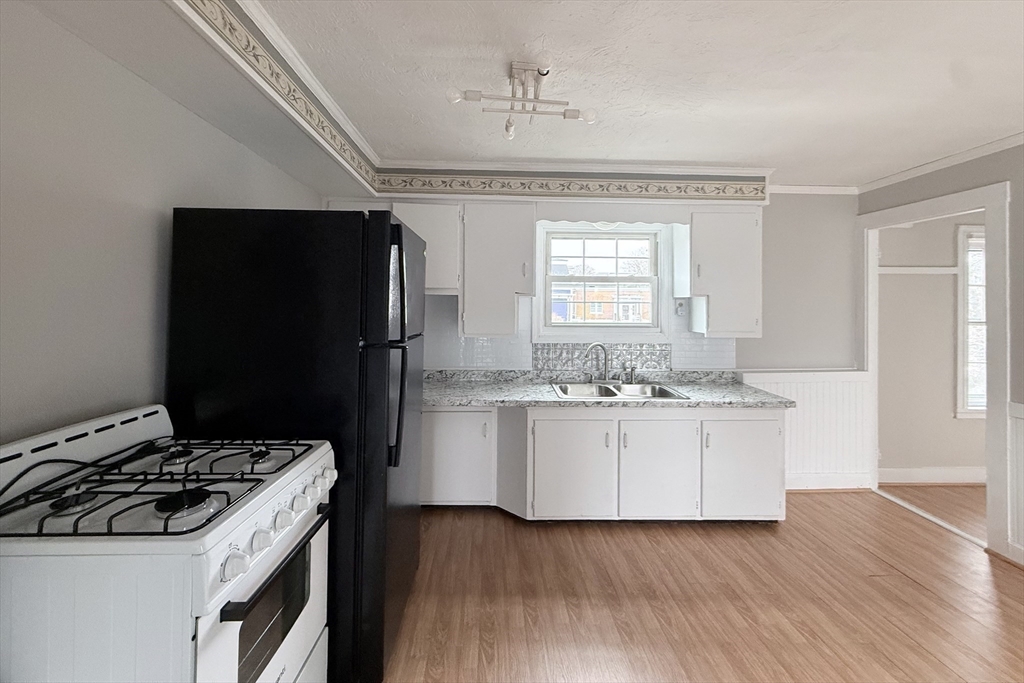 193 Winter Street, Unit 2R Fall River, MA 02720 - Photo 15 of 19