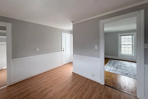 $1,150 | 193 Winter Street, Unit 2R, Fall River, MA 02720
