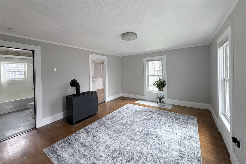 193 Winter Street, Unit 2R Fall River, MA 02720 - Photo 3 of 19