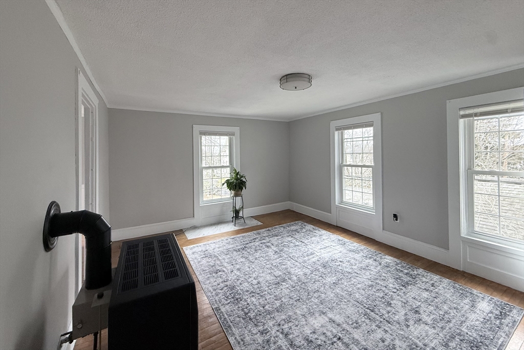 193 Winter Street, Unit 2R Fall River, MA 02720 - Photo 5 of 19