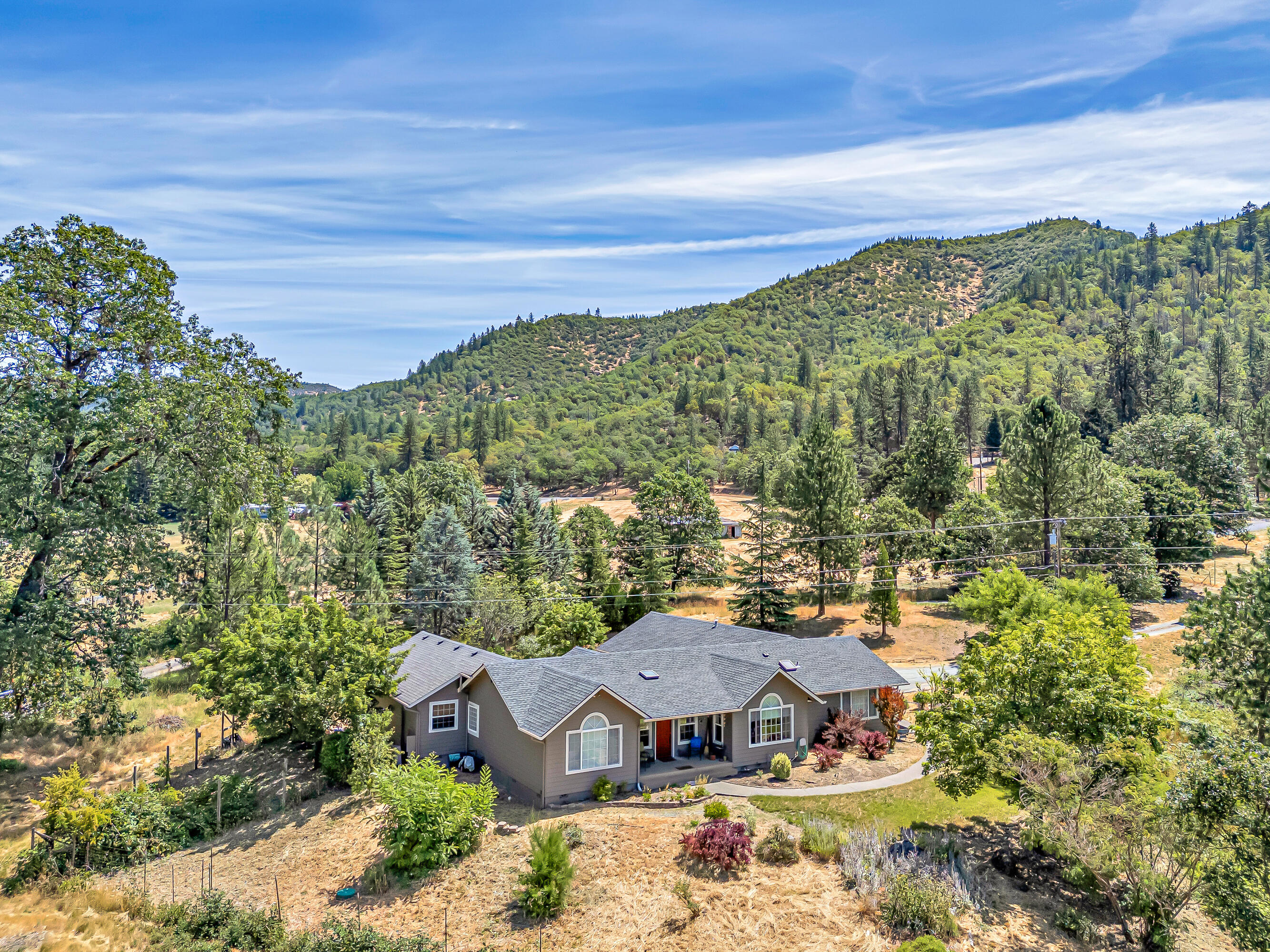 1775 Wards Creek Road Rogue River, OR 97537 - Photo 40 of 62