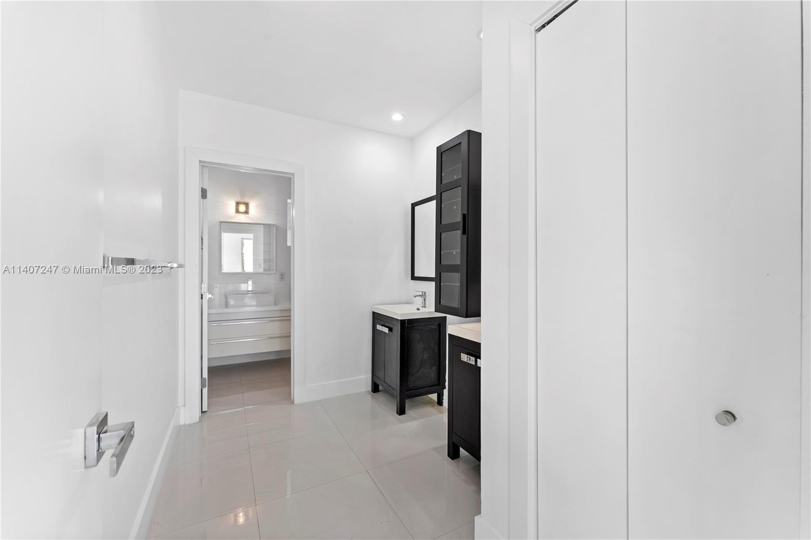 2950 Alton Road Miami Beach, FL 33140 - Photo 41 of 51 Gallery Image 41