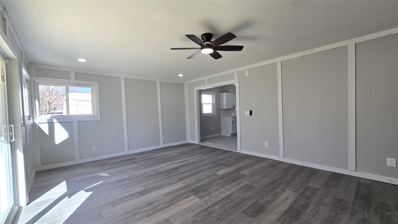 3109 Risdale Avenue Lansing, MI 48911 - Photo 7 of 31