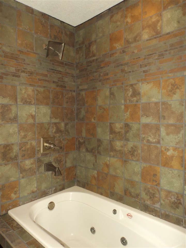 5909 Butt Road Fort Wayne, IN 46818 - Photo 27 of 36