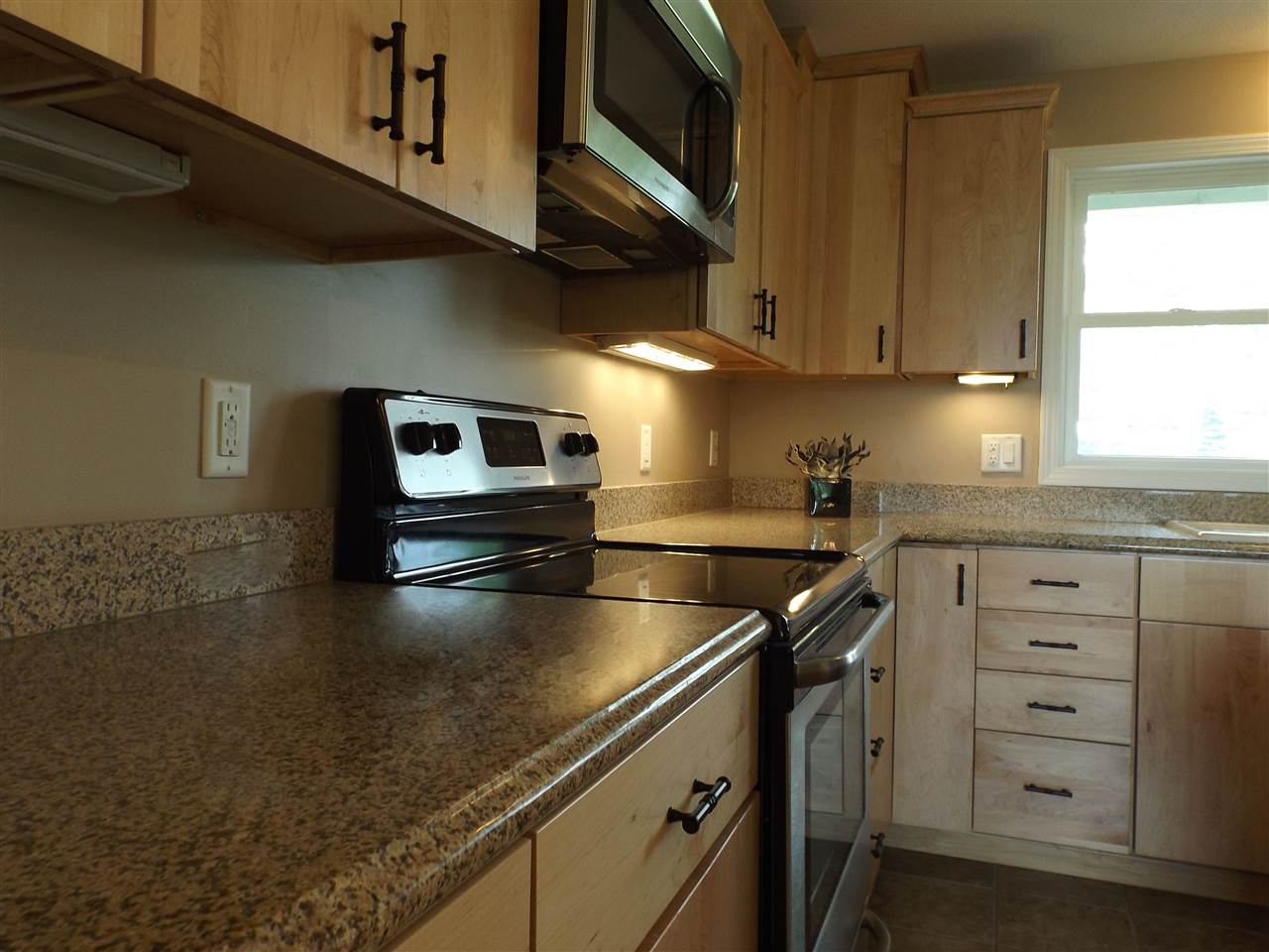 5909 Butt Road Fort Wayne, IN 46818 - Photo 6 of 36