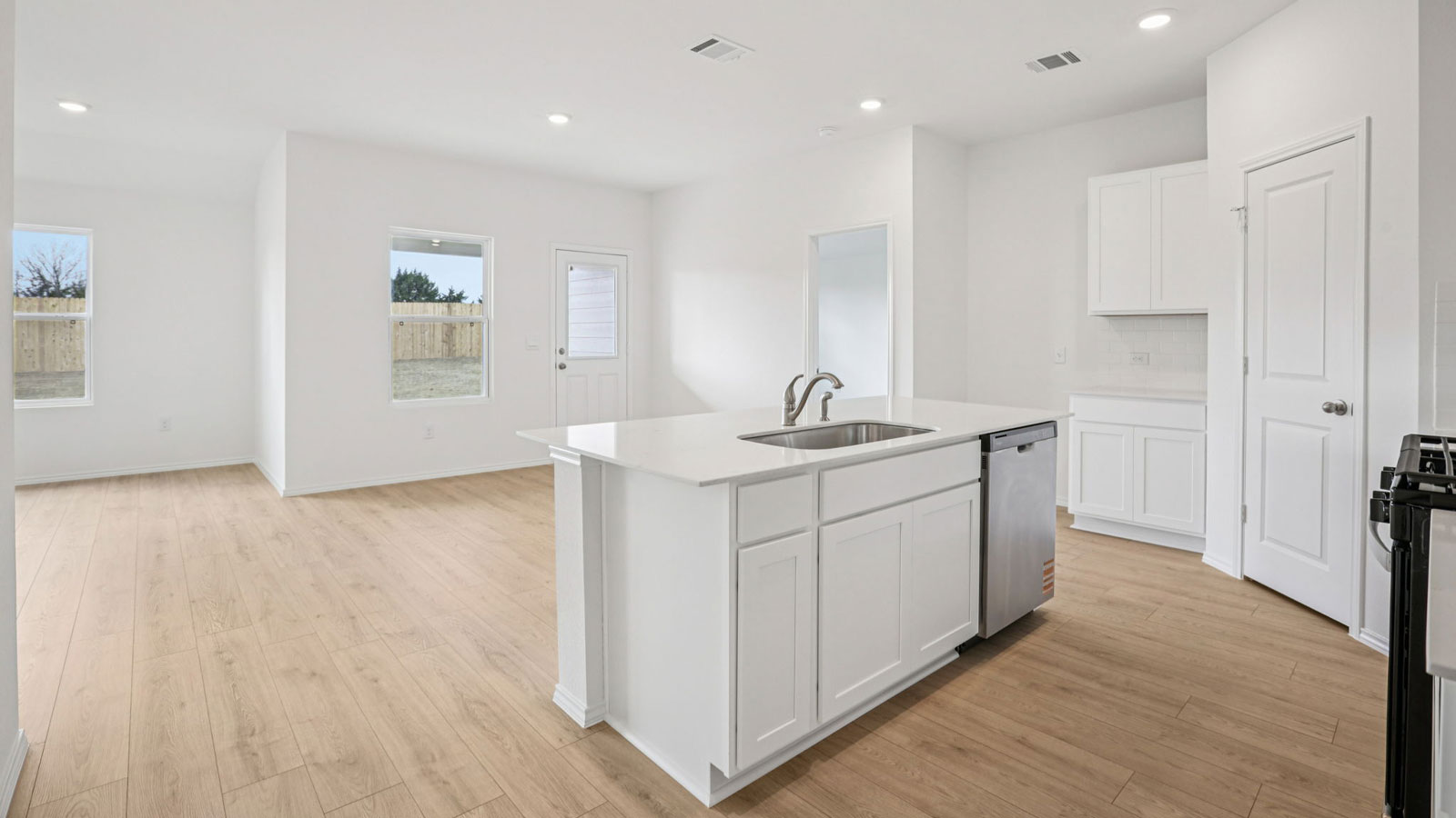 20220 Tester St Manor Manor, TX 78653 - Photo 11 of 29