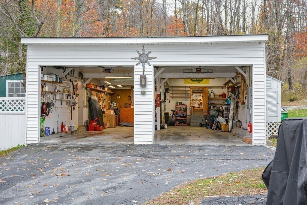 345 Richardson Road Ashby, MA 01431 - Photo 5 of 37