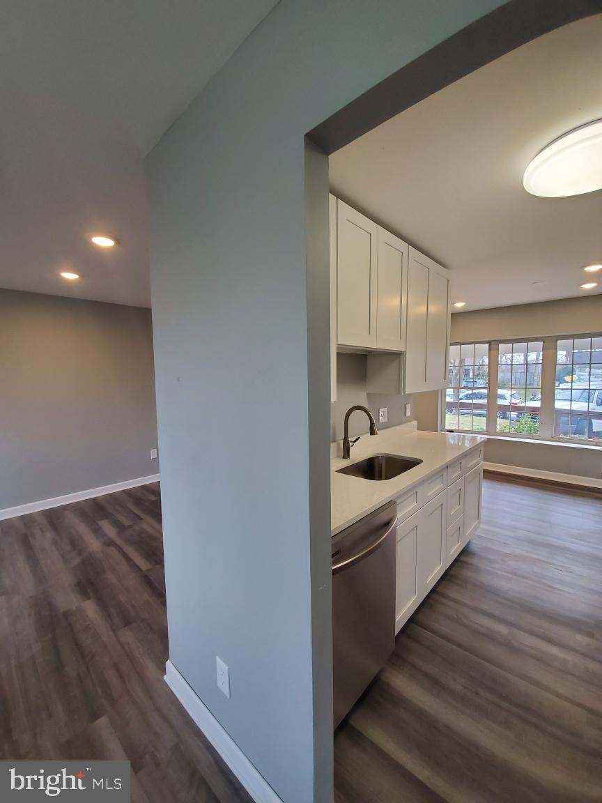 6912 Redmiles Road Laurel, MD 20707 - Photo 1 of 34 Kitchen!