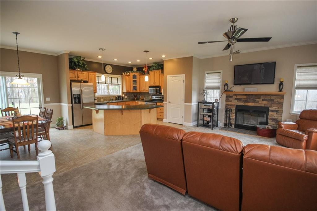 393 Mowry Road Monaca, PA 15061 - Photo 10 of 25 True open concept!