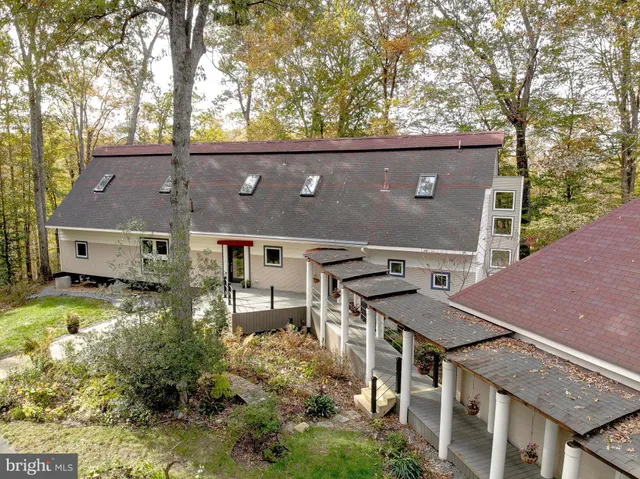 $699,999 | 4950 Hardesty Road, Huntingtown, MD 20639