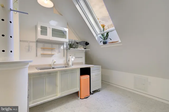 $699,999 | 4950 Hardesty Road, Huntingtown, MD 20639