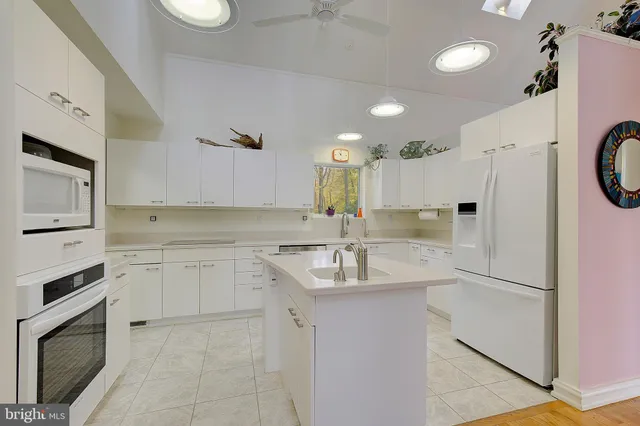 $699,999 | 4950 Hardesty Road, Huntingtown, MD 20639