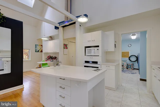 $699,999 | 4950 Hardesty Road, Huntingtown, MD 20639