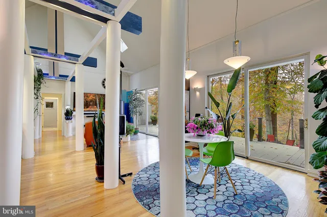 $699,999 | 4950 Hardesty Road, Huntingtown, MD 20639