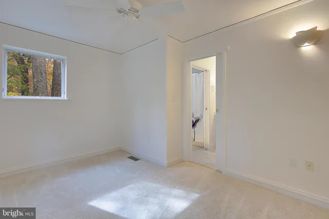 $699,999 | 4950 Hardesty Road, Huntingtown, MD 20639