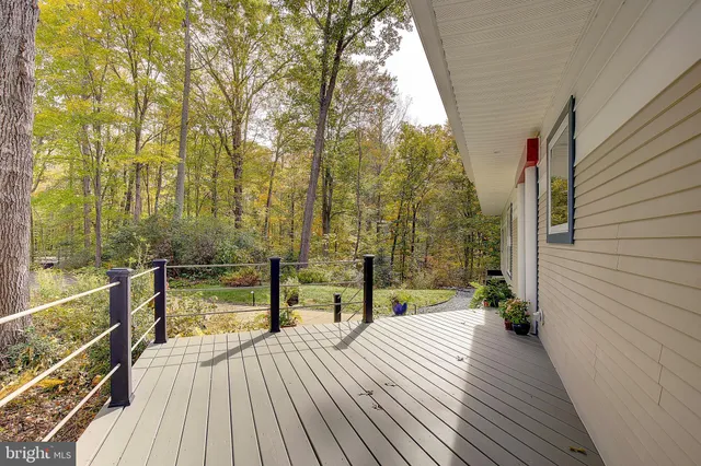 $699,999 | 4950 Hardesty Road, Huntingtown, MD 20639