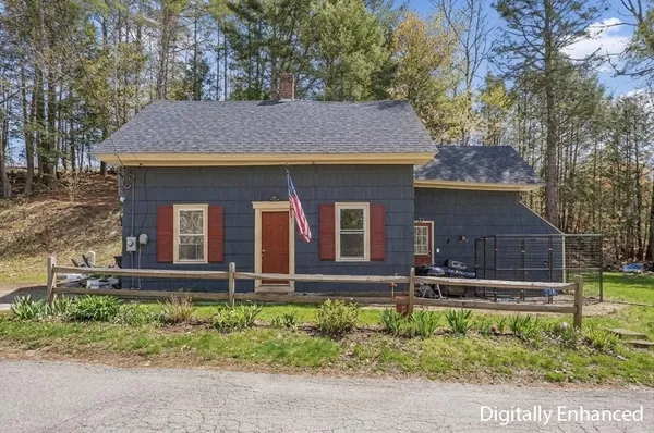 $250,000 | 44 Moss Brook Road, Orange, MA 01364