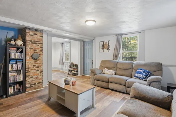 $250,000 | 44 Moss Brook Road, Orange, MA 01364